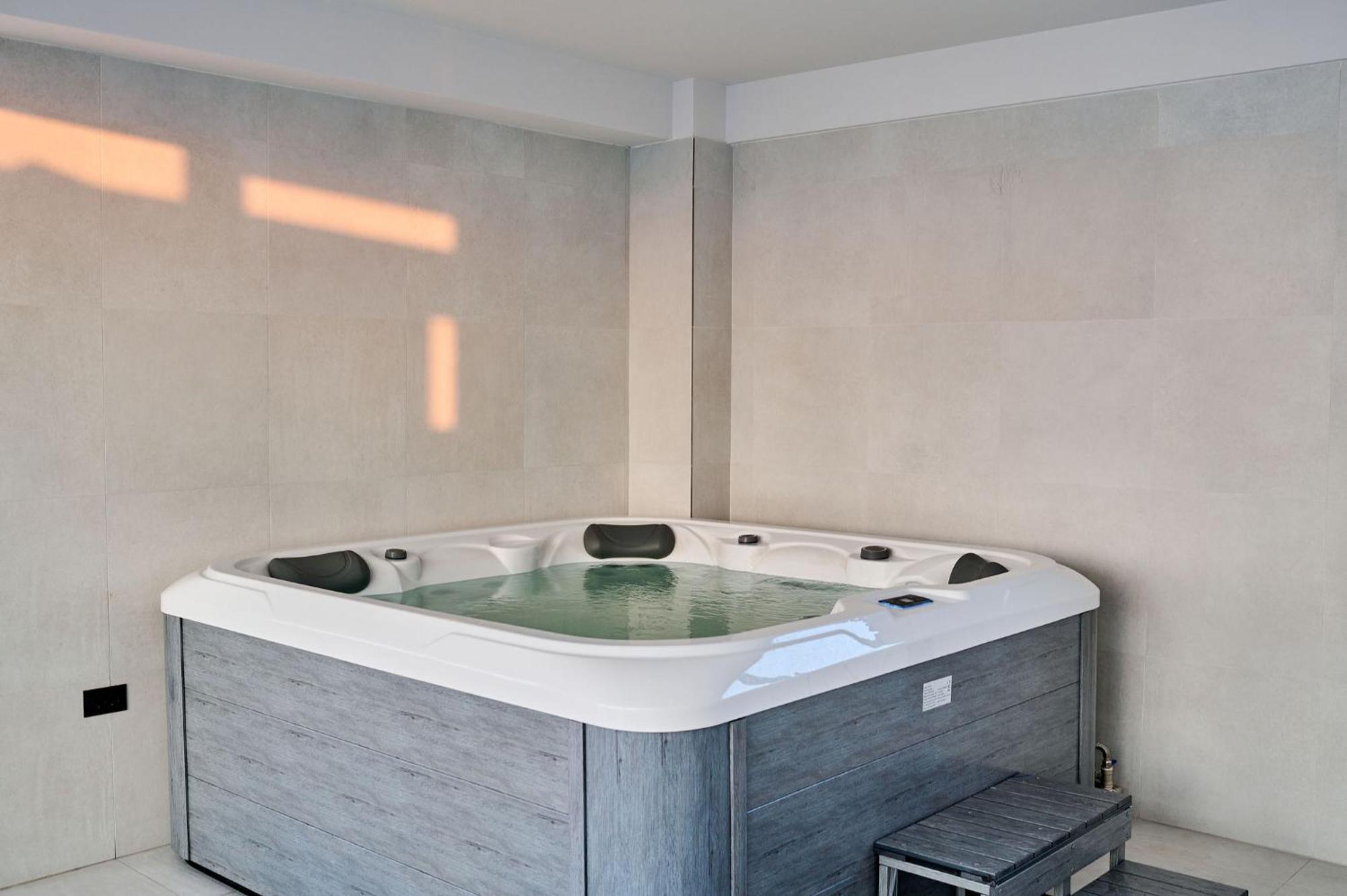 Apartament La Playa In Infinity - Parking Mamaia