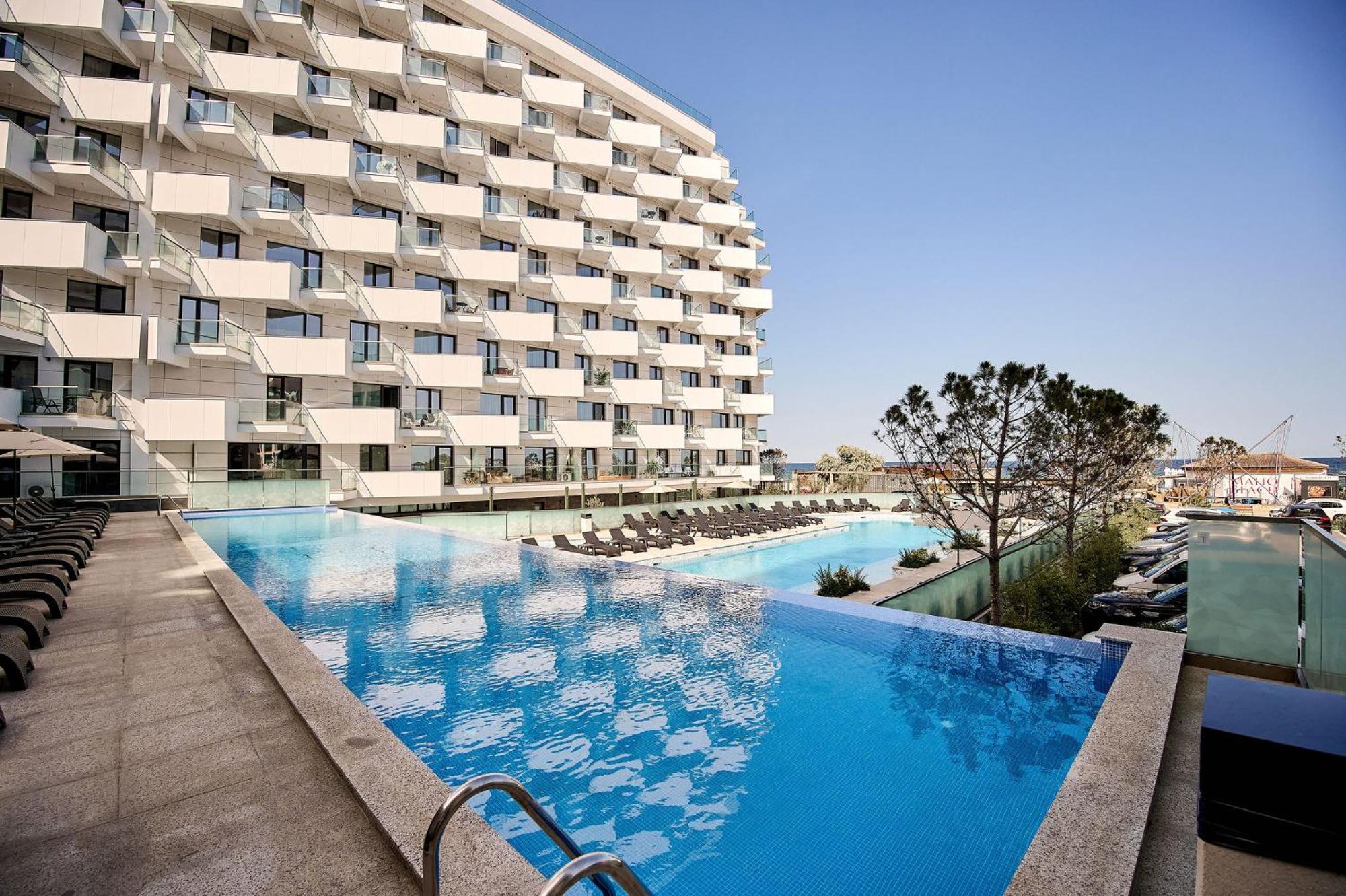 La Playa In Infinity - Parking